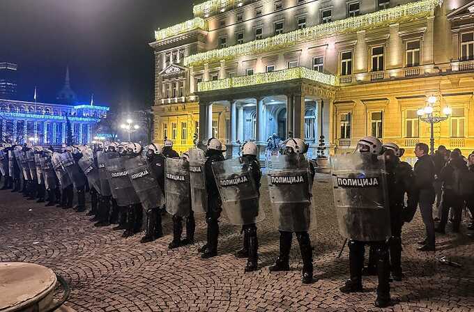 Российские спецслужбы предупредили сербские власти о беспорядках